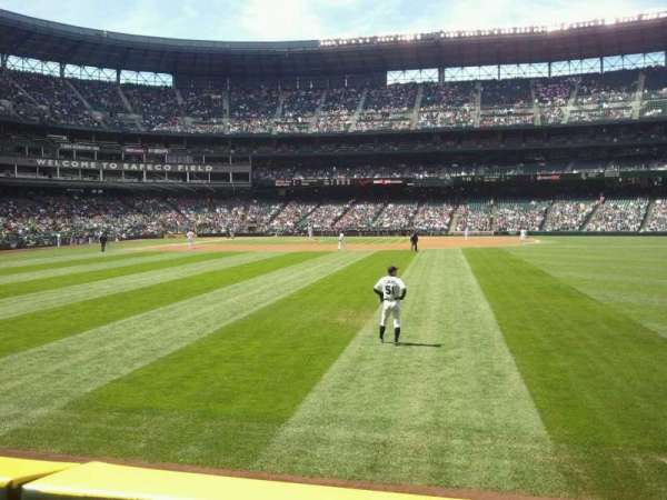 T-Mobile Park, section: 107, row: 23, seat: 17