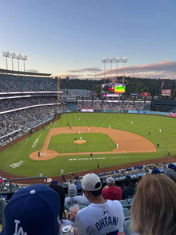 Dodger Stadium, section: 10RS, row: G, seat: 1