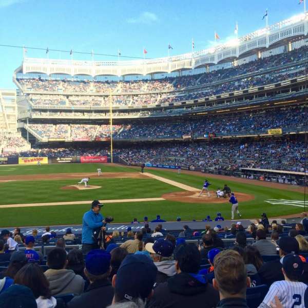 Yankee Stadium, section: 123, row: 21, seat: 7