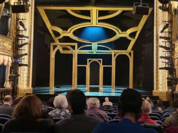 Theatre Royal Haymarket, section: Stalls, row: S, seat: 9