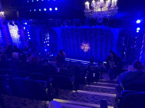 Lunt-Fontanne Theatre, section: Middle Mezzanine R, row: G, seat: 2