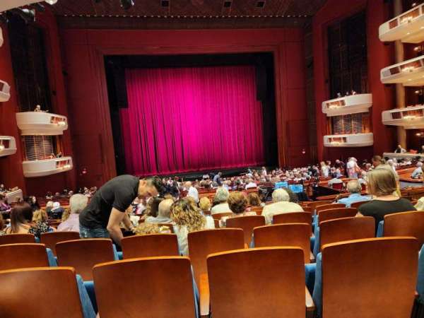 Au-Rene Theatre at the Broward Center, section: Orchestra C, row: HH, seat: 115