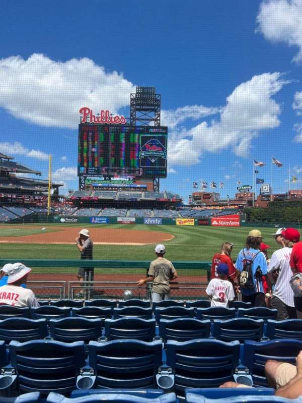 Citizens Bank Park, section: 115, row: 7, seat: 3 & 4