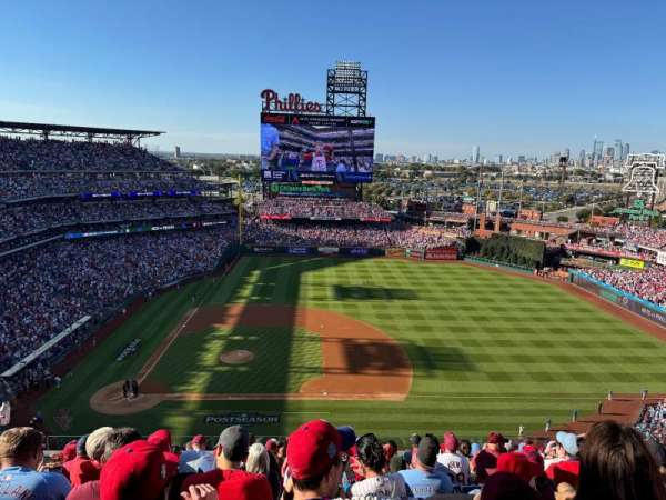 Citizens Bank Park, section: 415, row: 10, seat: 11