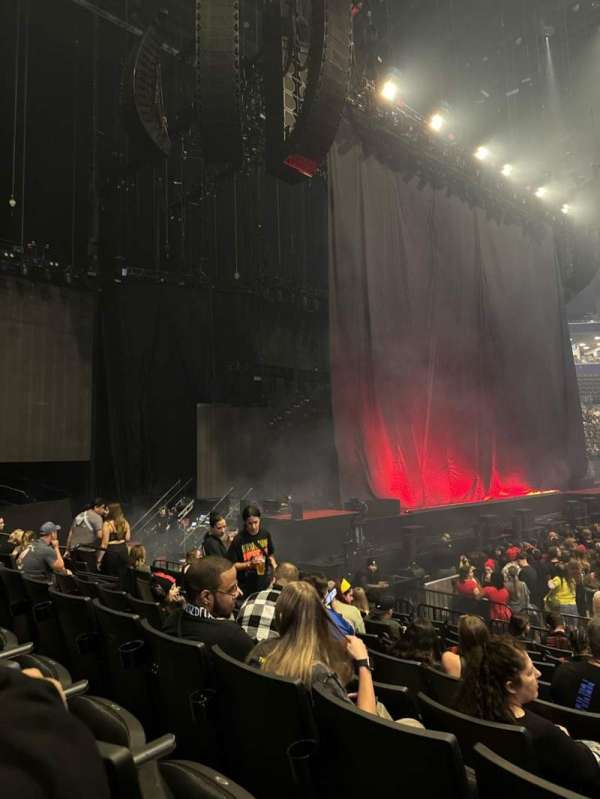 Barclays Center, section: 25, row: 9, seat: 8