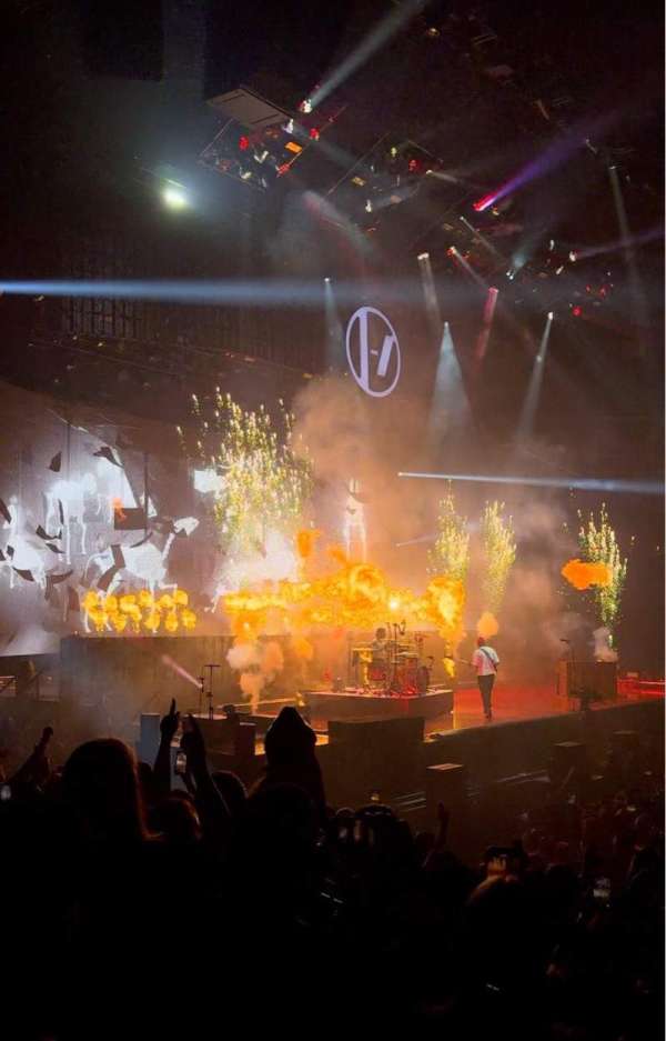 Barclays Center, section: 25, row: 9, seat: 8