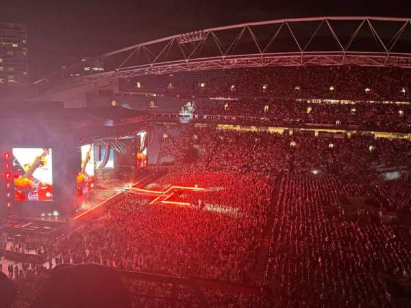 Accor Stadium, section: 607, row: 4, seat: 2