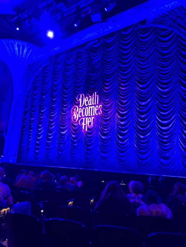 Lunt-Fontanne Theatre, section: Orchestra R, row: J, seat: 10