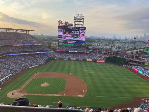 Citizens Bank Park, section: 414, row: 11, seat: 24