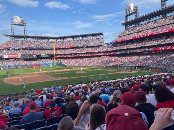 Citizens Bank Park, section: 132, row: 24, seat: 15