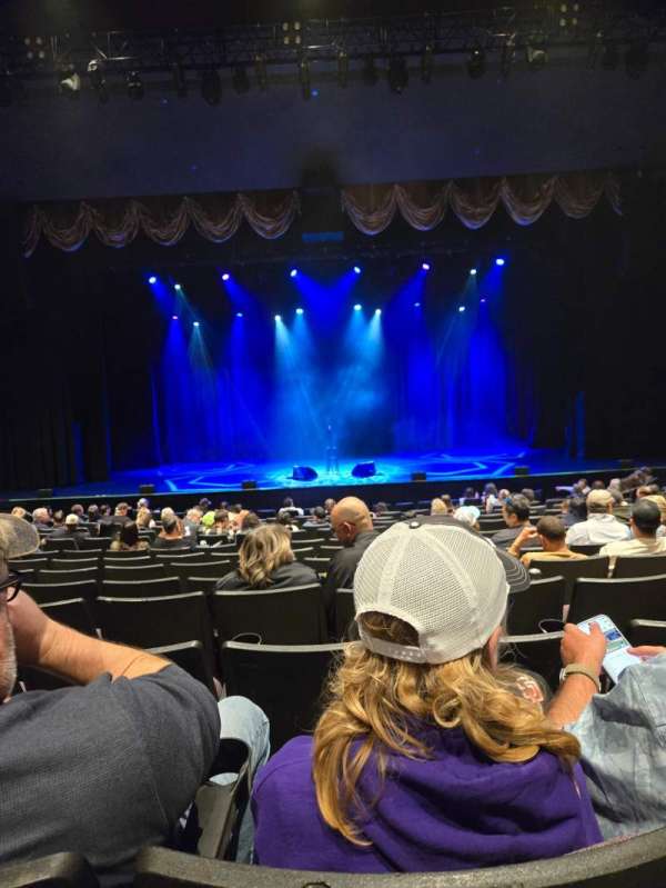 The Magnolia, section: Left, row: O, seat: 27