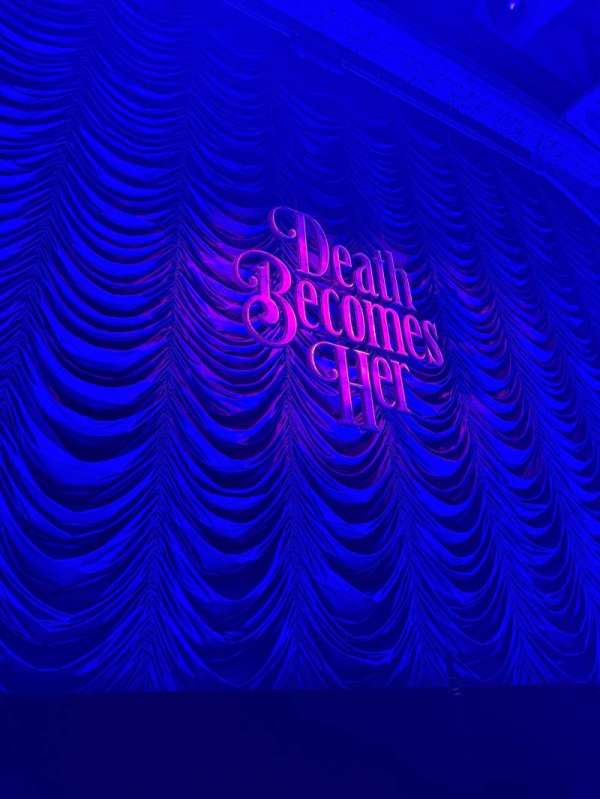 Lunt-Fontanne Theatre, section: Orchestra C, row: A, seat: 102