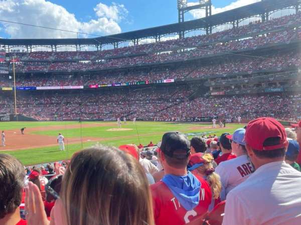 Busch Stadium, section: 160, row: 12, seat: 9