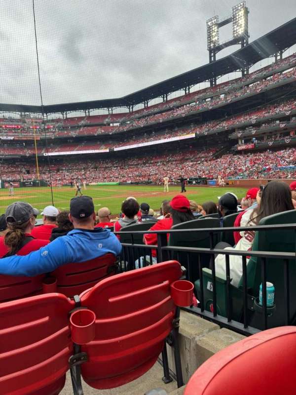 Busch Stadium, section: Diamond Box 155, row: F, seat: 2