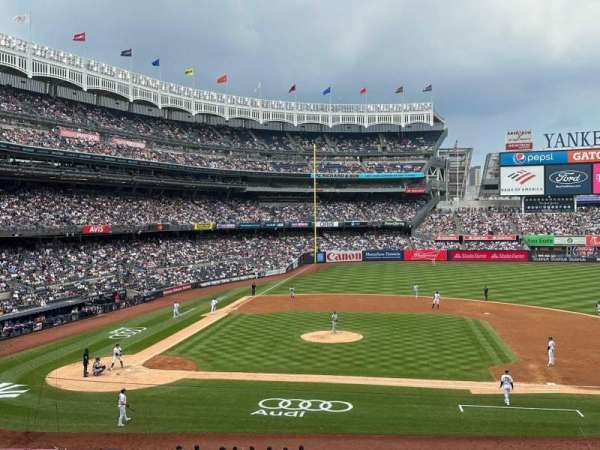 Yankee Stadium, section: 216, row: 2, seat: 10