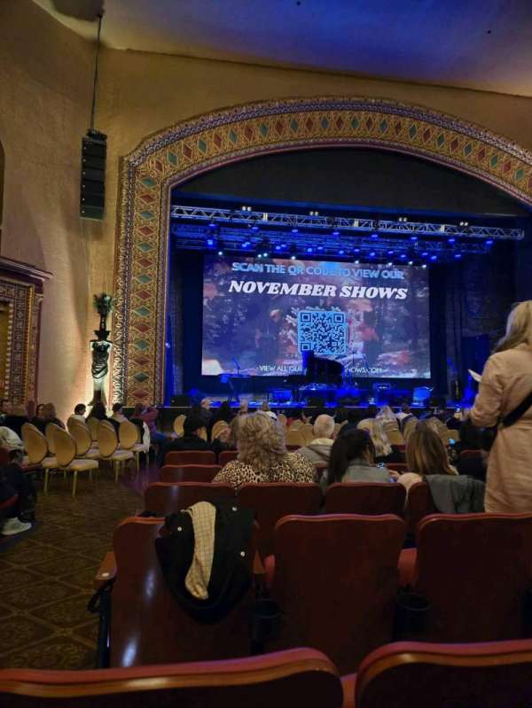 Des Plaines Theatre, section: 102, row: H, seat: 122