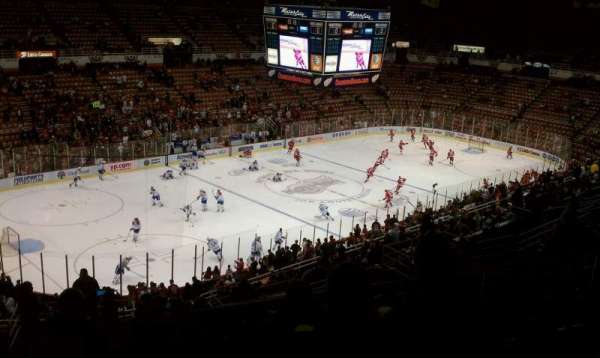 Joe Louis Arena, section: 212b, row: 18, seat: 11
