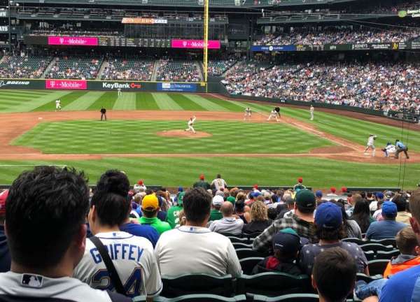 T-Mobile Park, section: 137, row: 31, seat: 10