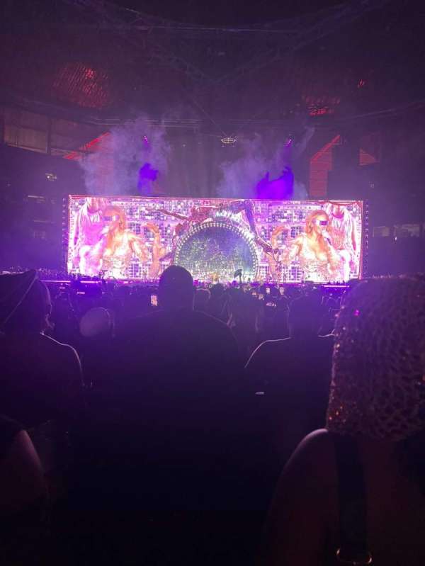 Mercedes-Benz Stadium, section: VIPFLR, row: D, seat: 4