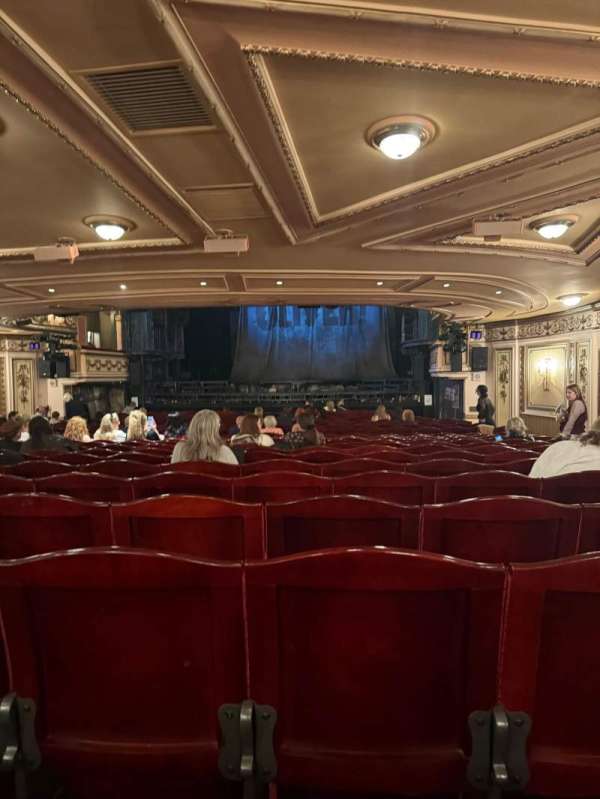 Gielgud Theatre, section: Stalls, row: W, seat: 5