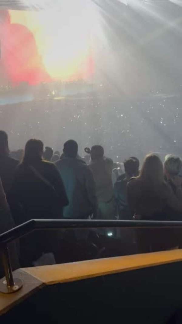 Paris La Défense Arena, section: 105, row: 23, seat: 19