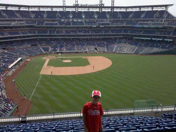 Citizens Bank Park, section: 304, row: 10, seat: 9