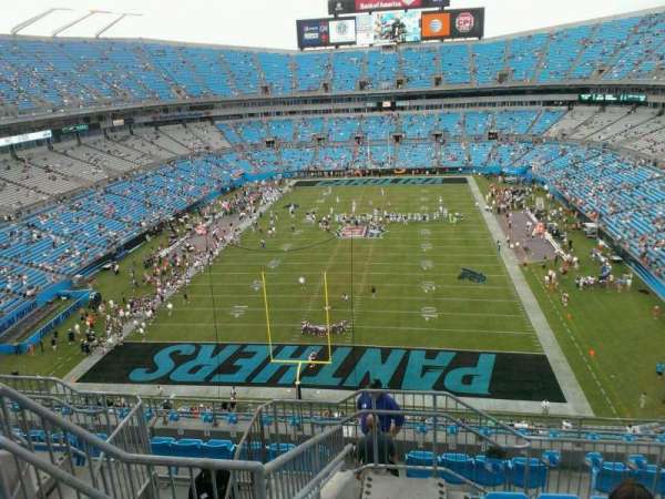 Bank of America Stadium, section: 527, row: 6, seat: 21