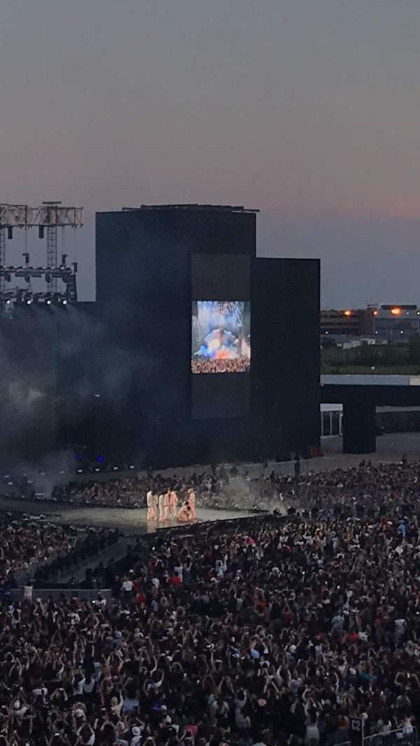Rogers Stadium, section: E120, row: 28, seat: 8
