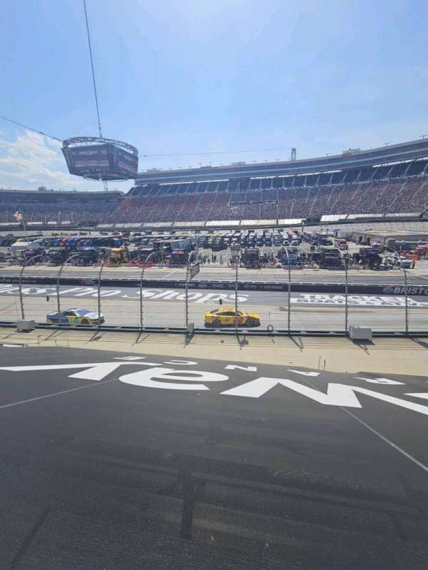 Bristol Motor Speedway, section: Allison B, row: 11, seat: 3