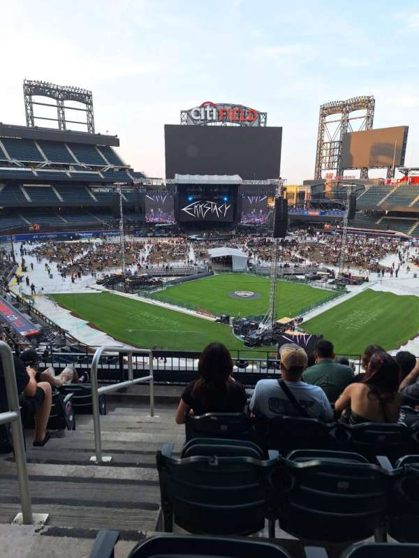 Citi Field, section: 320, row: 6, seat: 11