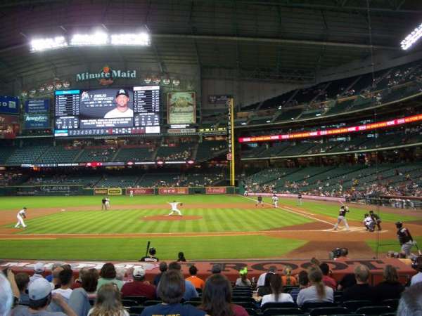 Daikin Park, section: 114, row: 18, seat: 12