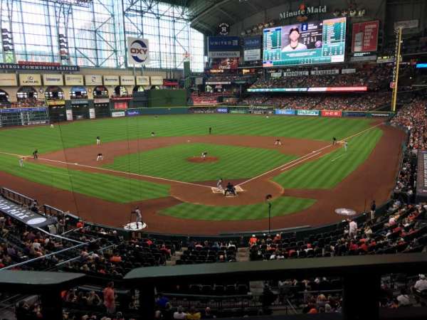 Daikin Park, section: 218, row: 1, seat: 8