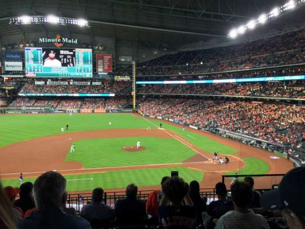 Daikin Park, section: 213, row: 7, seat: 12