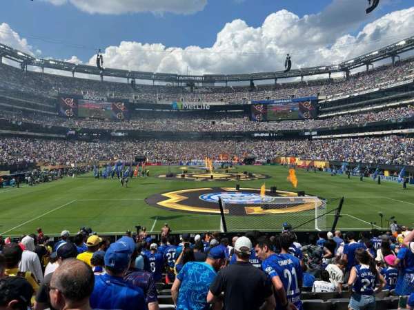 MetLife Stadium, section: 126, row: 15, seat: 23
