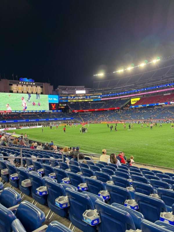 Gillette Stadium, section: 105, row: 9, seat: 4