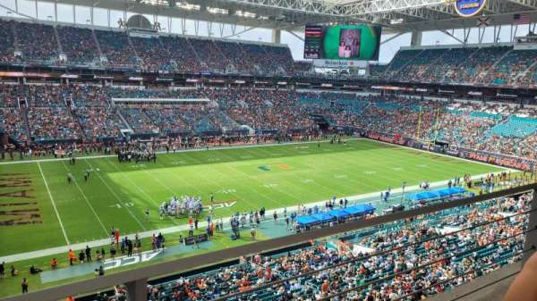 Hard Rock Stadium, section: 322, row: 1, seat: 14
