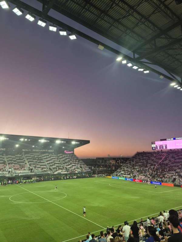 Chase Stadium, section: 118, row: 25, seat: 23