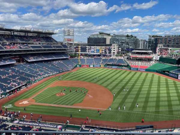 Nationals Park, section: 320, row: L, seat: 6