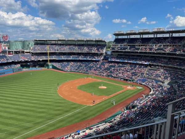 Nationals Park, section: 304, row: L, seat: 14