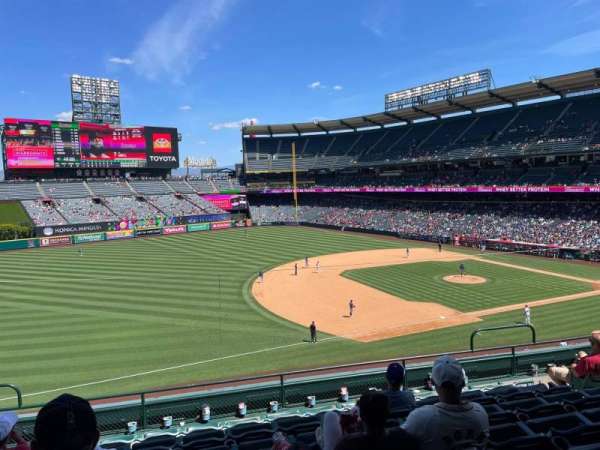 Angel Stadium, section: 313, row: G, seat: 5