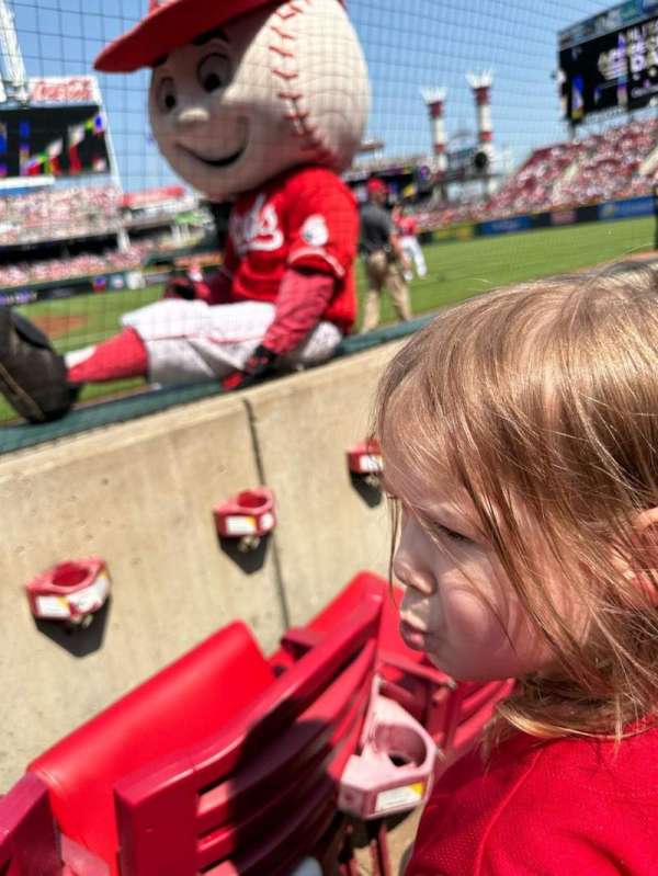Great American Ball Park, section: 132, row: B, seat: 10