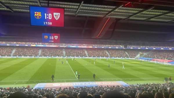 Camp Nou, section: 104, row: 32, seat: 9