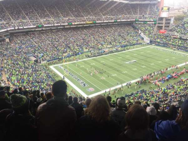 Lumen Field, section: 316, row: DD, seat: 18