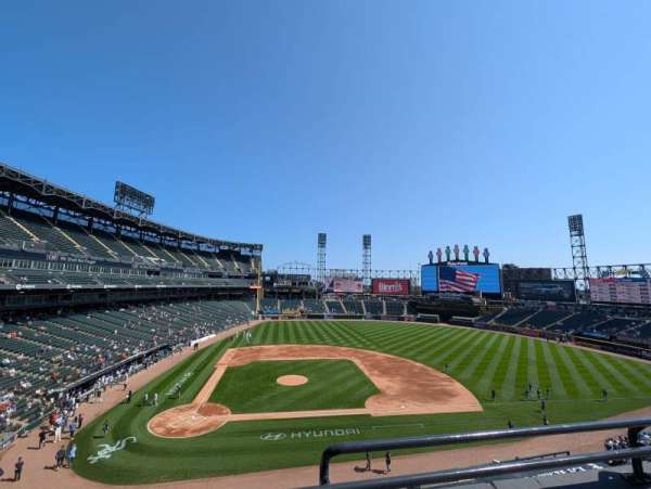 Rate Field, section: 328, row: 2, seat: 1