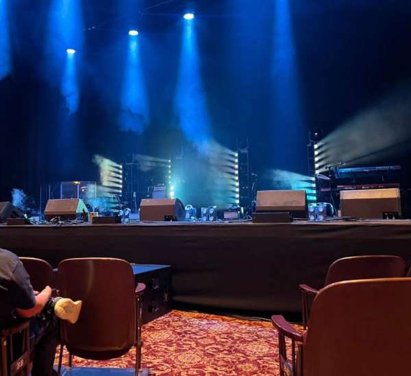 Golden Gate Theatre, section: Orchestra R, row: A, seat: 4