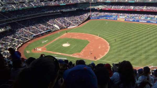 Citi Field, section: 505, row: 12, seat: 9