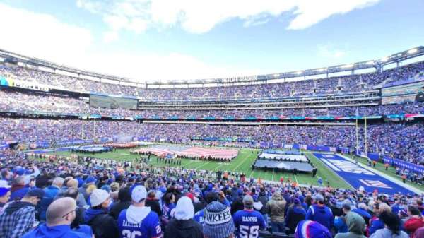 MetLife Stadium, section: 135, row: 32, seat: 15