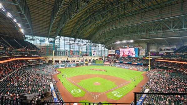 Daikin Park, section: 319, row: 3, seat: 11