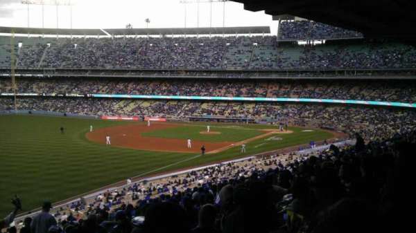 Dodger Stadium, section: 159LG, row: S, seat: 4