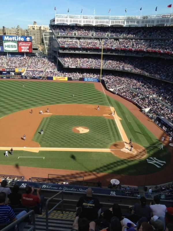 Yankee Stadium, section: 324, row: 5, seat: 20